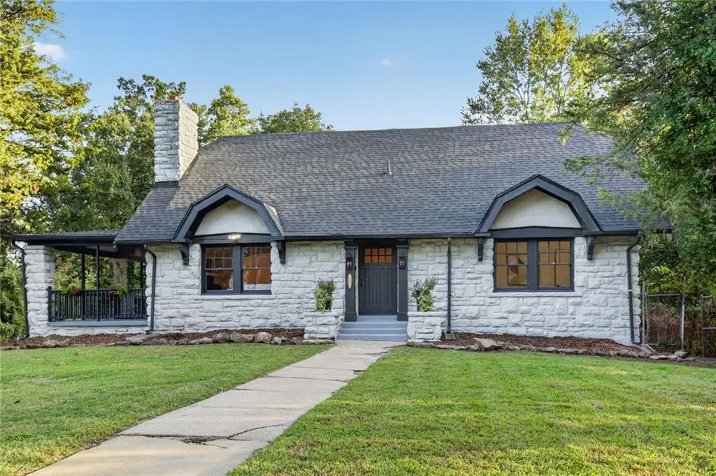 1875 E 76th TER, Kansas City, MO 64132