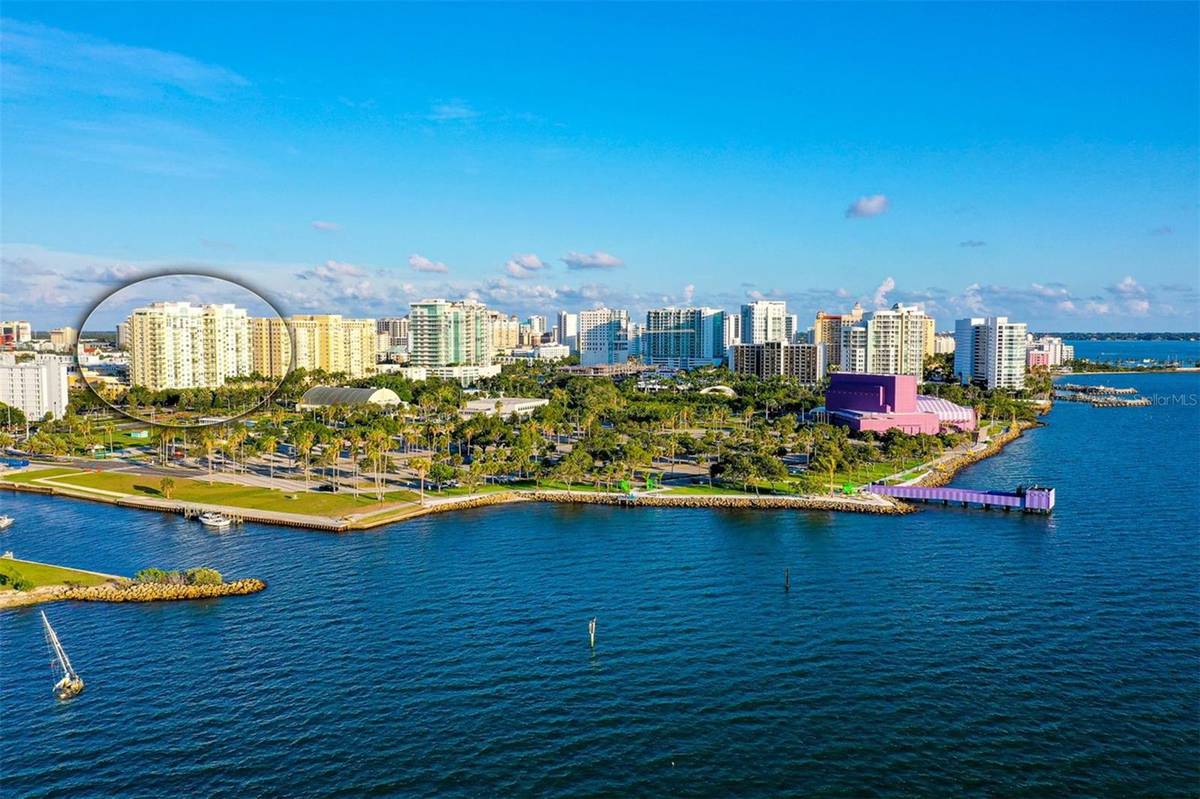 800 N TAMIAMI TRL #321, Sarasota, FL 34236