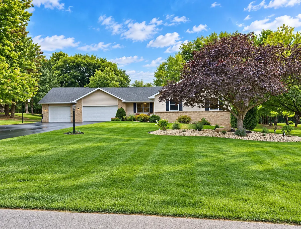 6775 Skyview TRL, Roscoe, IL 61073