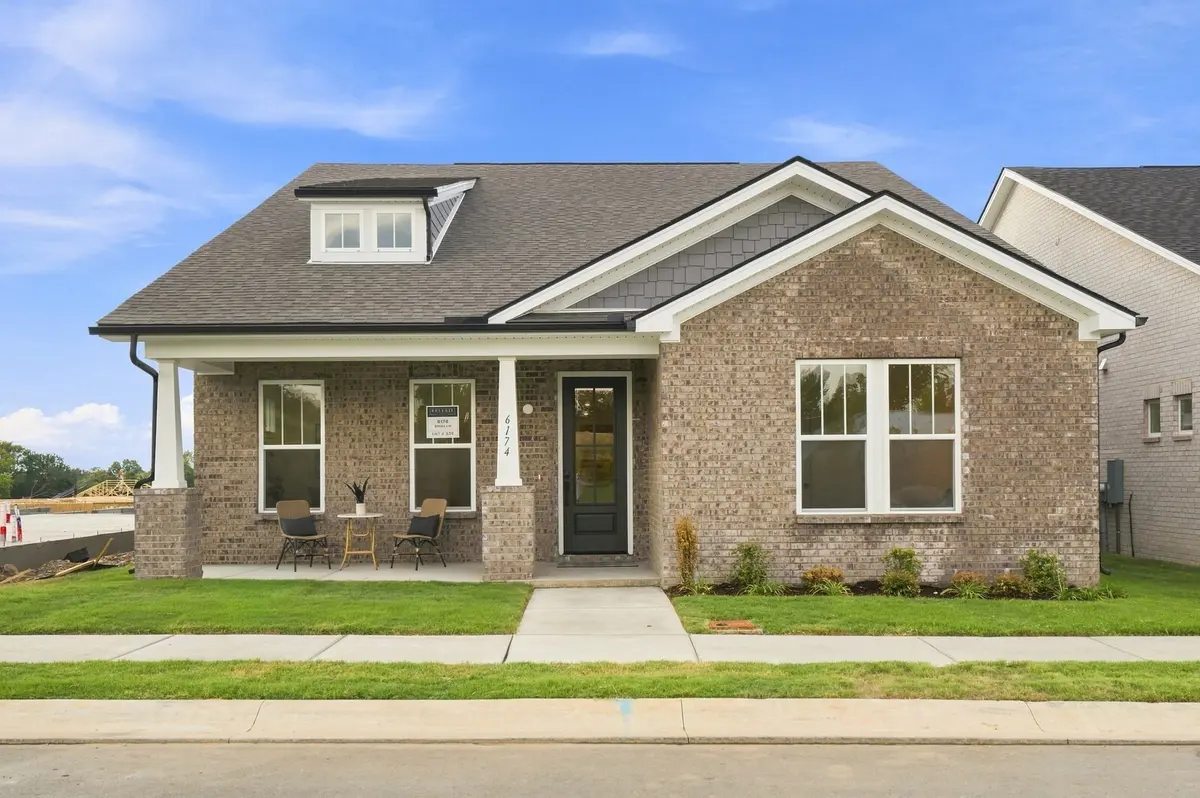 6174 Binns Lane, Hermitage, TN 37076