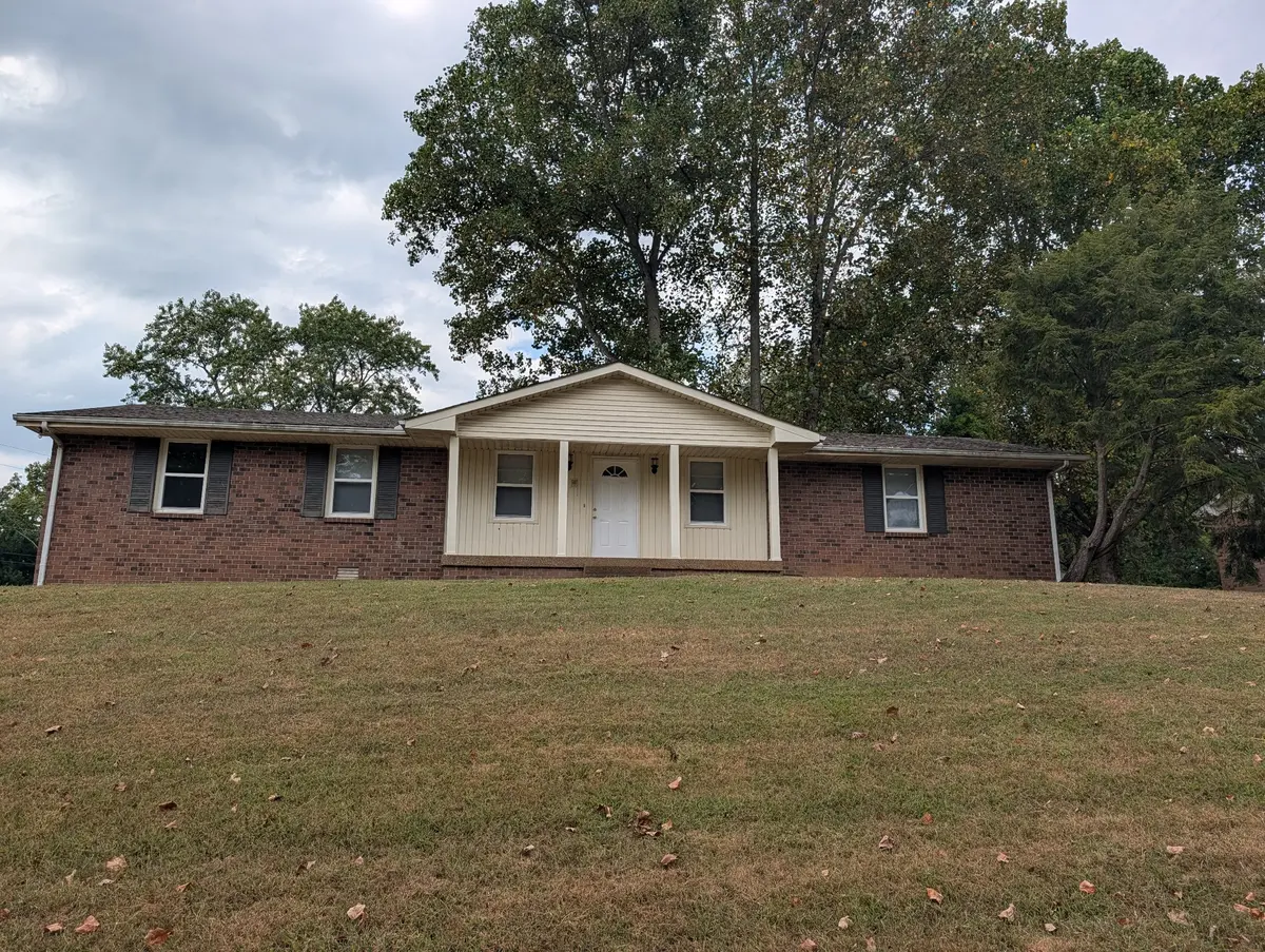 4741 Kennysaw Dr, Old Hickory, TN 37138