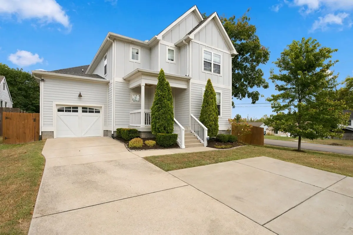 653 James Ave, Nashville, TN 37209