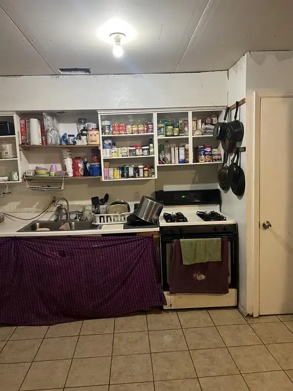 14323 Horseshoe Trail, Balch Springs, TX 75180