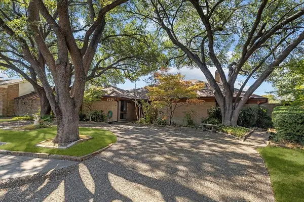 6214 Oakleaf Road, Dallas, TX 75248