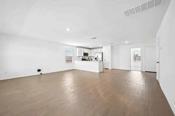 321 Keefer, Kyle, TX 78640