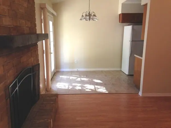 1305 Glenda DR #A, Round Rock, TX 78681