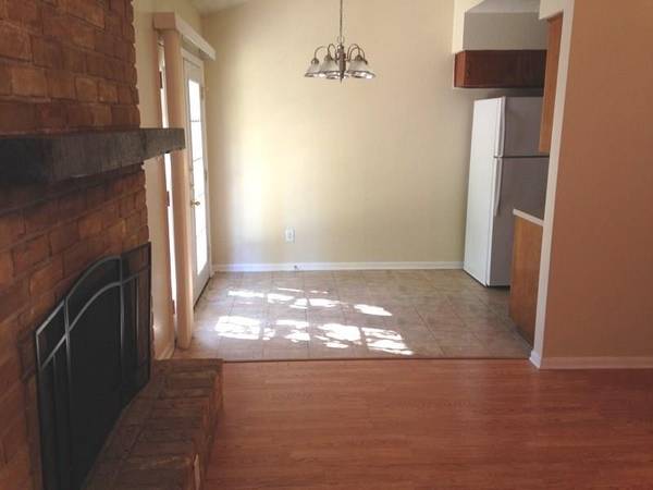1305 Glenda DR #A, Round Rock, TX 78681