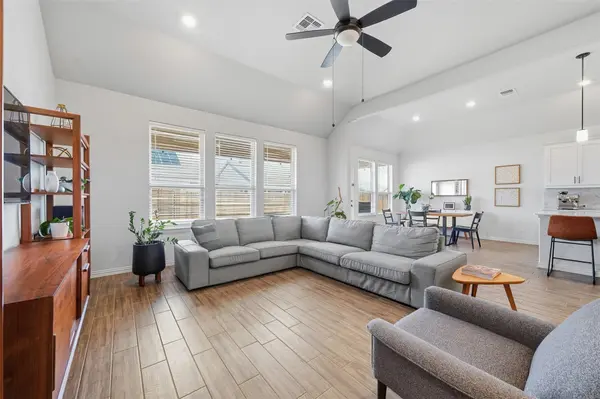903 Simmental LOOP, Hutto, TX 78634