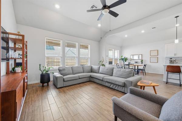 903 Simmental LOOP, Hutto, TX 78634