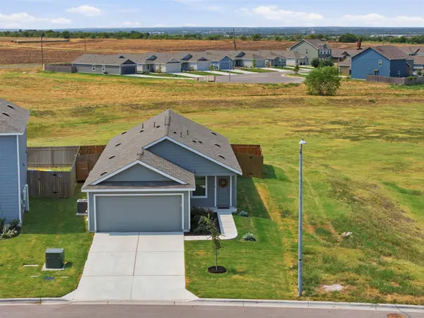 171 Cattle Queen RD, Jarrell, TX 76537