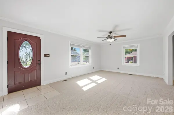 604 W Park AVE, Mooresville, NC 28115