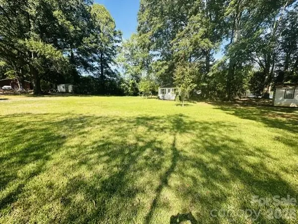 1415 Melrose DR, Shelby, NC 28152