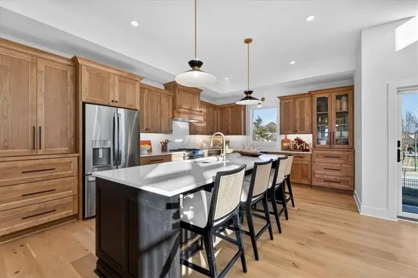 2756 W 133rd TER, Leawood, KS 66209