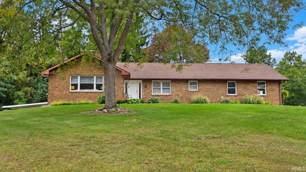 61801 Myrtle TRL, South Bend, IN 46614