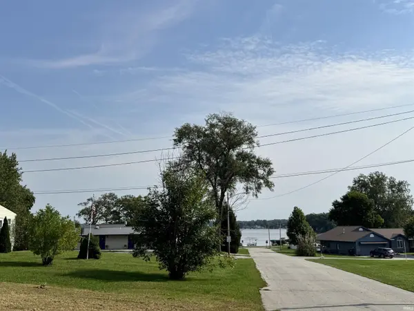 320 E Himes ST, North Webster, IN 46555