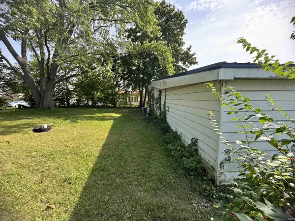 320 E Himes ST, North Webster, IN 46555