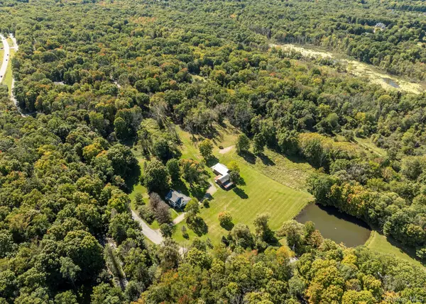 201 Masten RD, Pleasant Valley, NY 12569