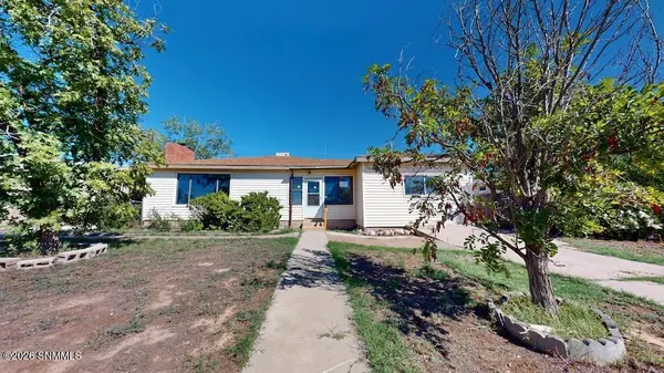 1102 Cedar AVE, Alamogordo, NM 88310