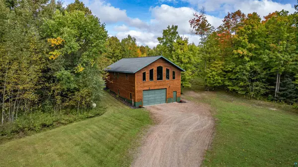 9821 Highway 2, Brookston, MN 55711