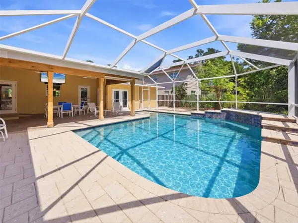 942 VIRGINIA DR, Sarasota, FL 34234