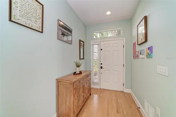 12105 BEEFLOWER DR, Lakewood Ranch, FL 34202