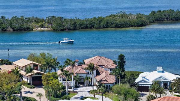 275 LOOKOUT POINT DR, Osprey, FL 34229