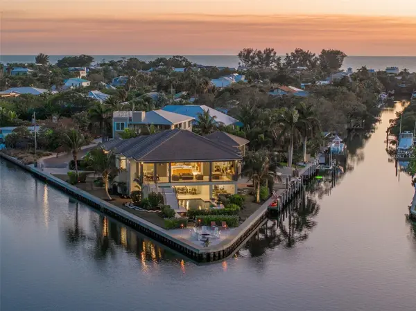 242 OAK AVE, Anna Maria, FL 34216