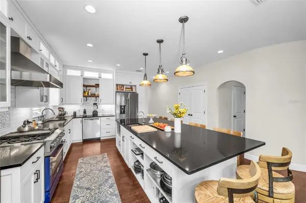 301 PONCE DE LEON AVE, Venice, FL 34285