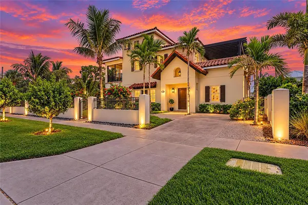 301 PONCE DE LEON AVE, Venice, FL 34285