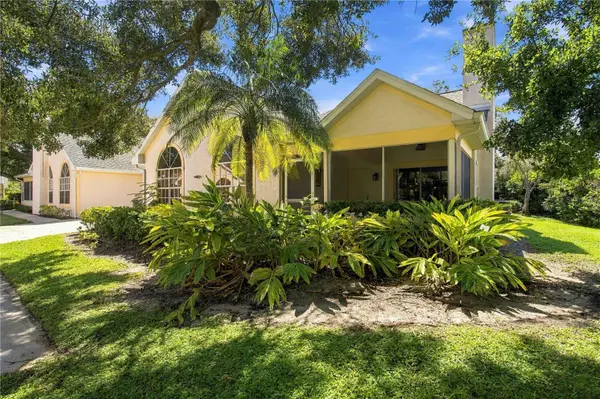 4536 WHIRLAWAY DR, Sarasota, FL 34233