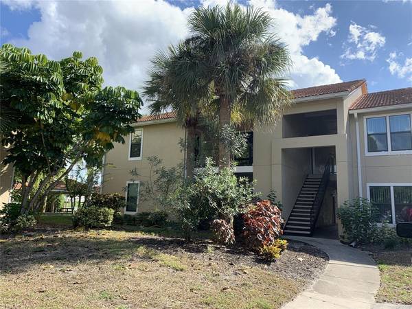 4033 CROCKERS LAKE BLVD #21, Sarasota, FL 34238