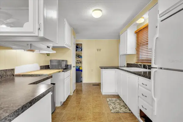 24437 HARBORVIEW RD #27, Port Charlotte, FL 33980