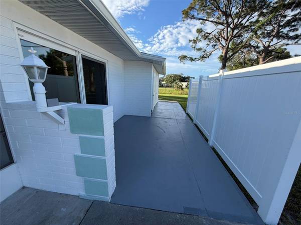 5765 GALLATIN LN, North Port, FL 34287