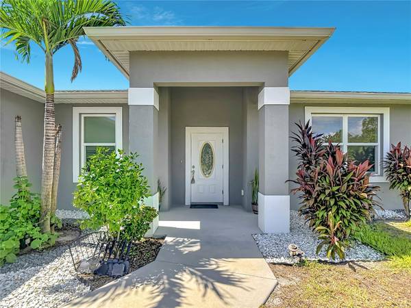 6027 ACORN CIR, Labelle, FL 33935