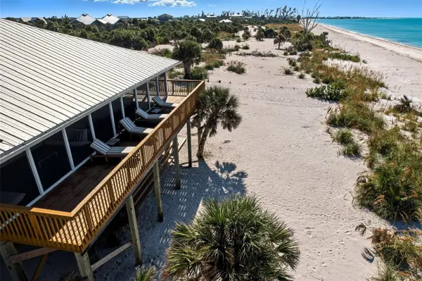 9032 GRAND AVE, Placida, FL 33946
