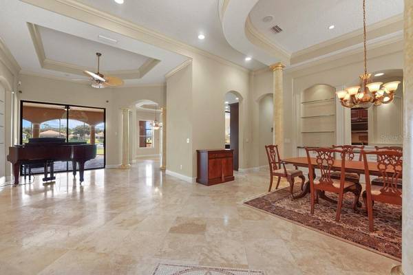 56 OAK VIEW CIR W, Palm Coast, FL 32137
