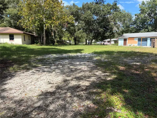 2315 WOODS TRL, Lakeland, FL 33809