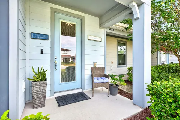 5264 SAPLING SPROUT DR, Orlando, FL 32829