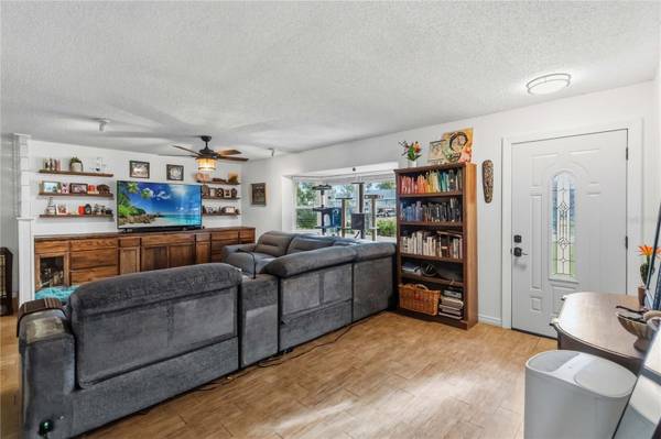 550 MURPHY AVE, Deltona, FL 32725 photo 6