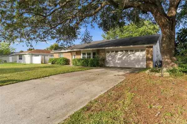 550 MURPHY AVE, Deltona, FL 32725