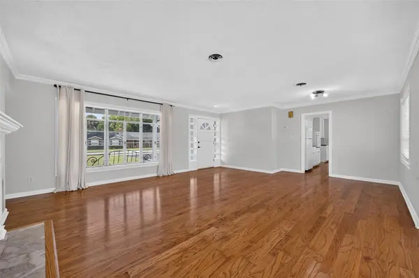 200 SENECA TRL, Maitland, FL 32751