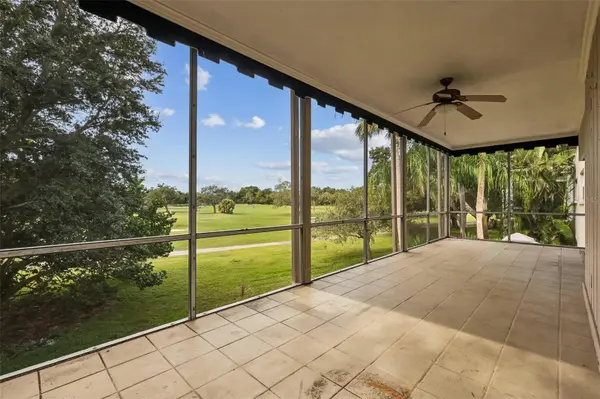3 COUNTRY CLUB DR #3, Largo, FL 33771