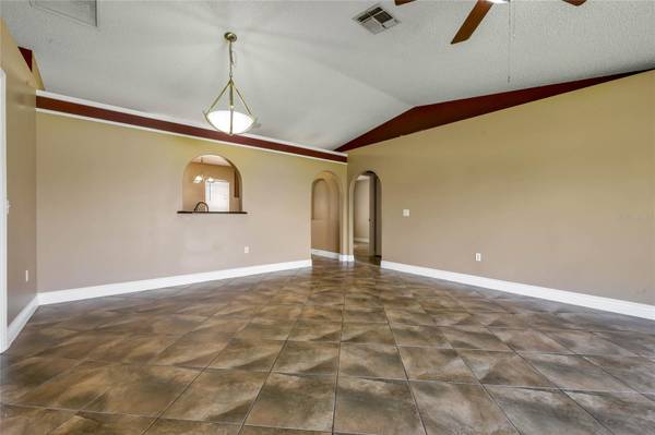 1966 CORNER SCHOOL DR, Orlando, FL 32820