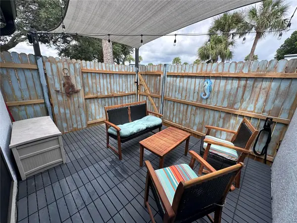 42 JACARANDA CAY CT #42, New Smyrna Beach, FL 32169