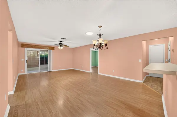 2615 PRIVADA DR, The Villages, FL 32162