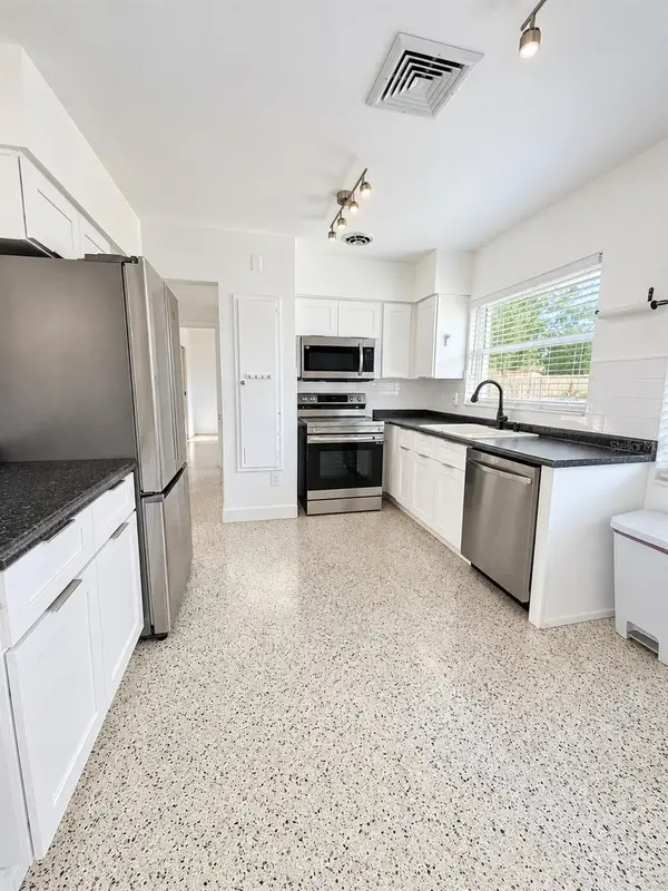 305 N HERCULES AVE, Clearwater, FL 33765