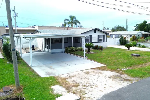 8512 SUNBEAM LN, Tampa, FL 33615
