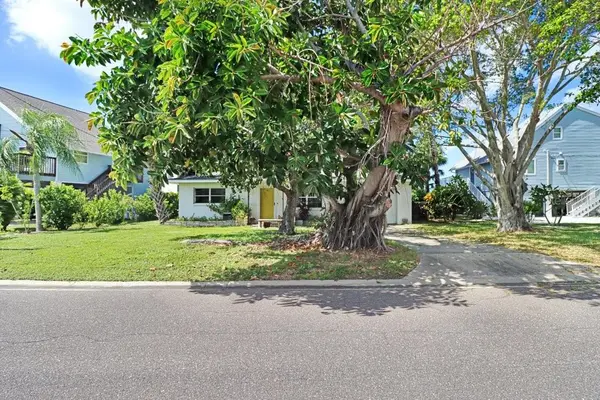 388 12TH AVE, Indian Rocks Beach, FL 33785