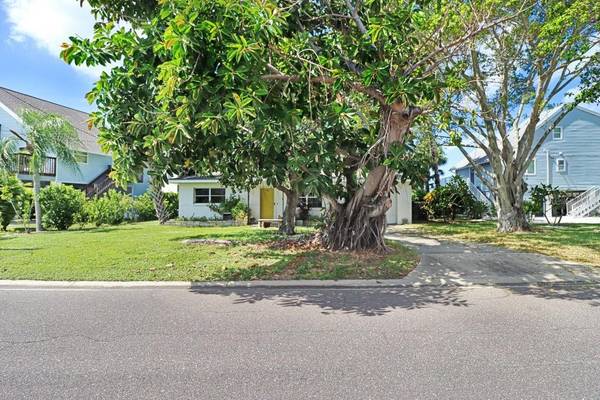 388 12TH AVE, Indian Rocks Beach, FL 33785