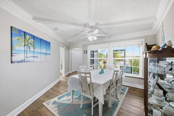 1801 ORCHID CT, Sun City Center, FL 33573
